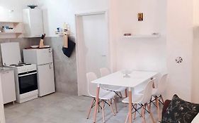 Apartment White